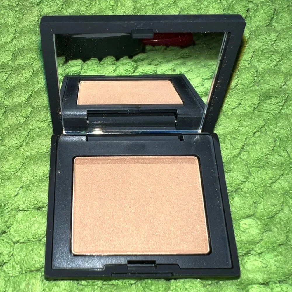 NEw NARS Mini Laguna Bronzing Powder
